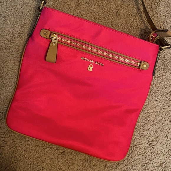 Michael Kors Handbags - MK hot pink crossbody bag